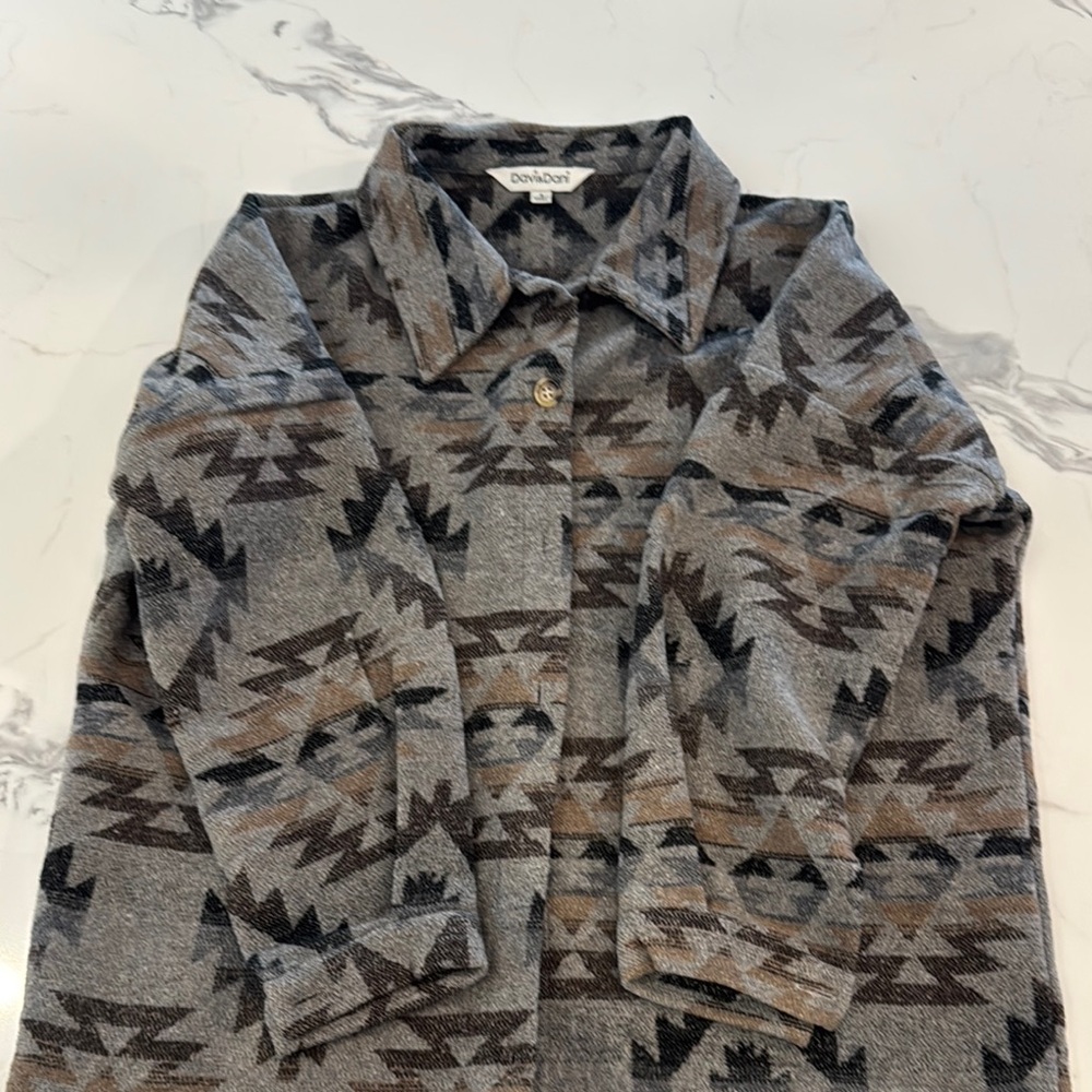 DAVI & DANI Olive Utility Jacket with Versatile Design